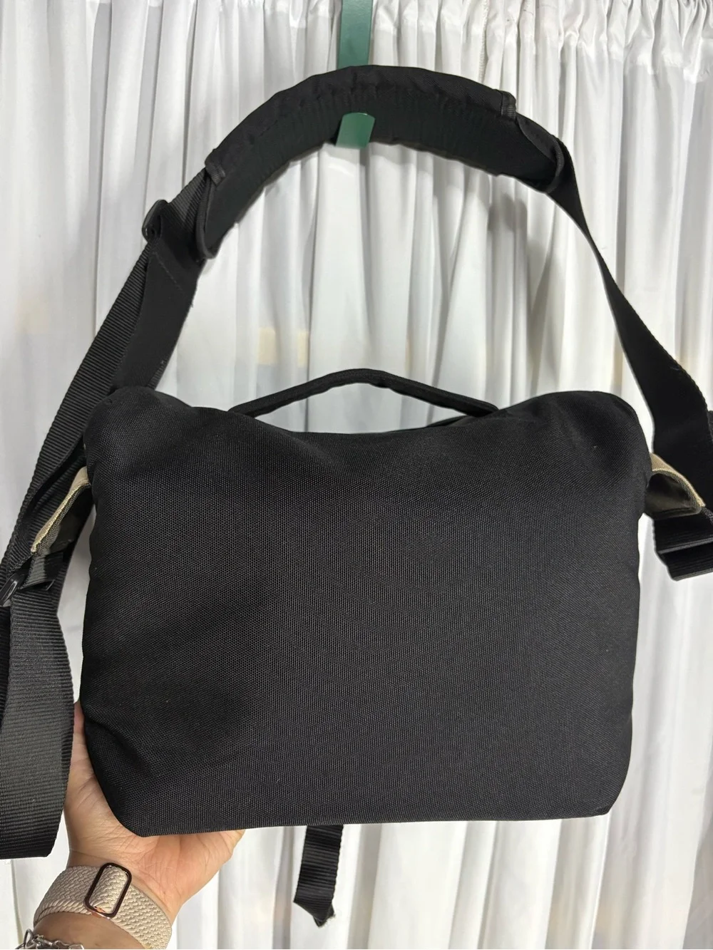 Crumpler 6 Million Dollar Home Camera Shoulder Messenger Bag Black/Militar/Tan
